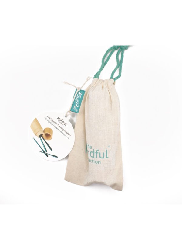 The mindful collection "The Teal wooden Darning needles"